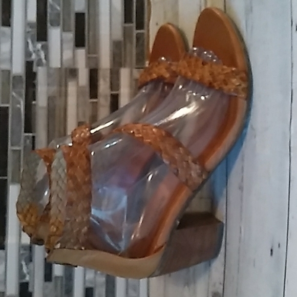 Sundance 🇮🇹 made in Italy heeled sandals 👡 😍 - Picture 3 of 8